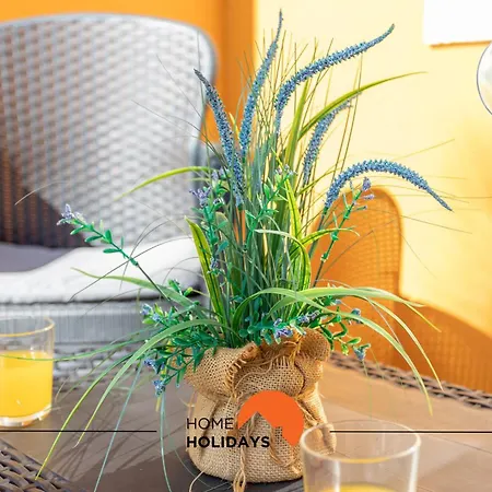 #190 Families Only - Descobrimentos By Holidays Appartement *